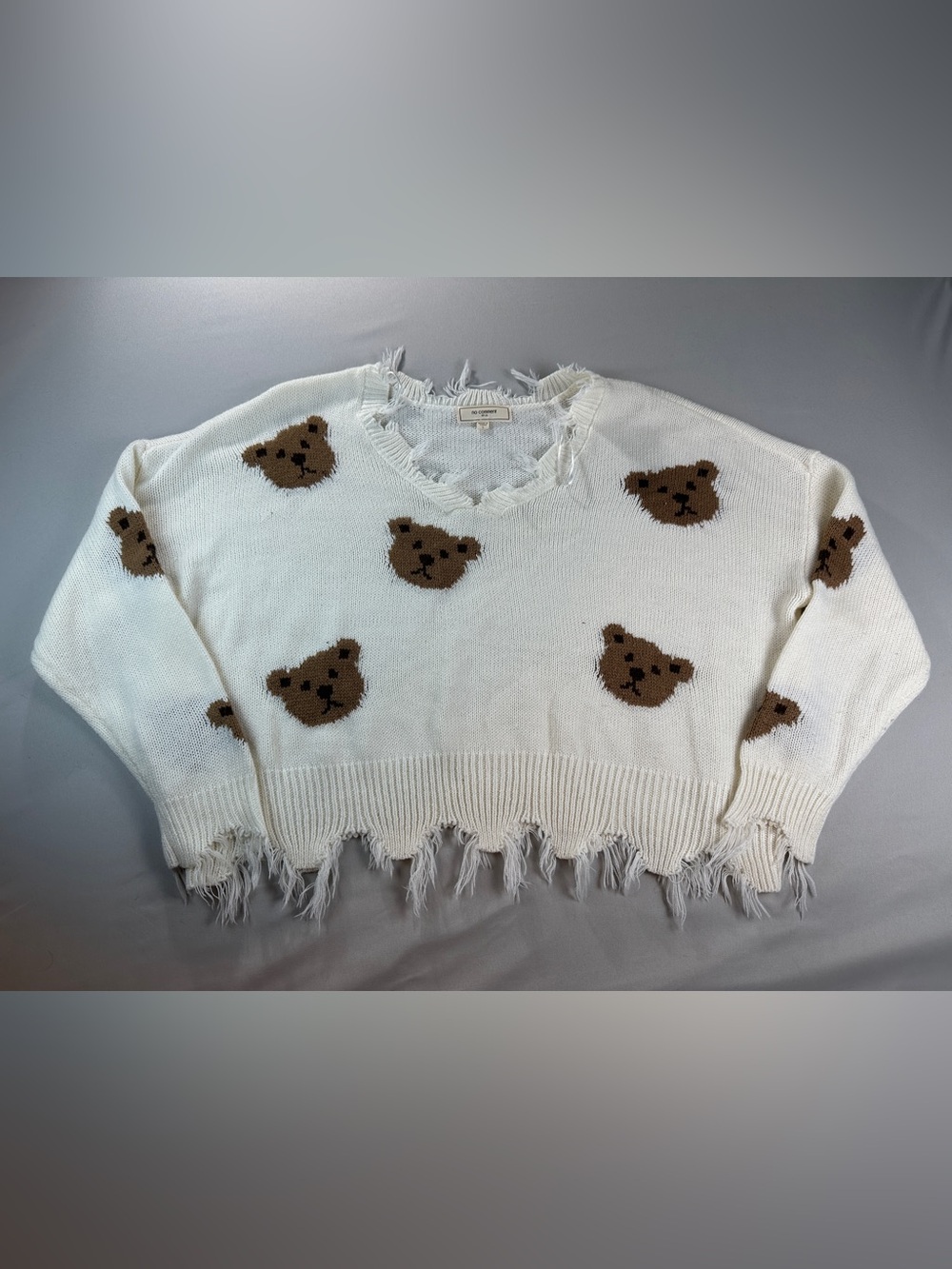 No Comment Distressed Bear-Print V-Neck Sweater White Raw Hem